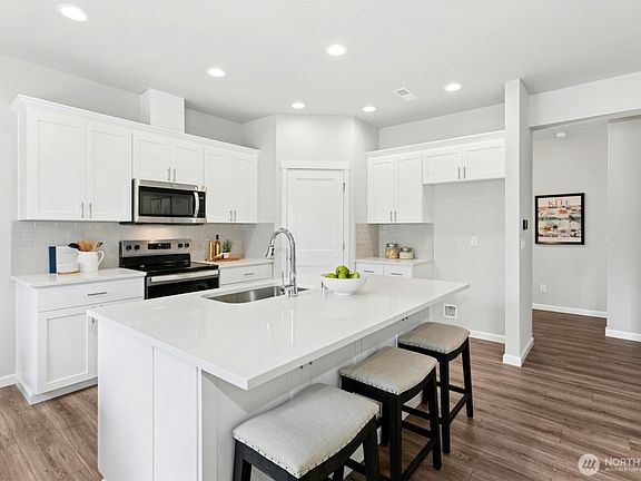 3rd image of 27109 30th Ave S