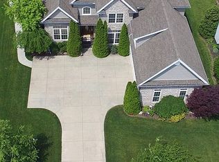 2012 S Bristol Dr, Lakeside Marblehead, OH 43440