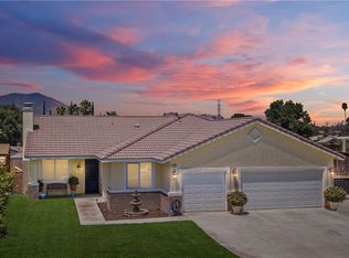 11572 Appaloosa Ln, Bloomington, CA 92316