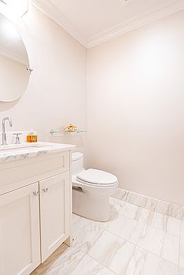5th image of 225 E 81st St APT 3
