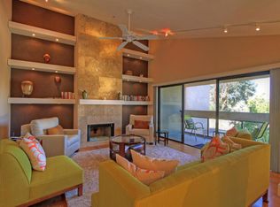 866 N Village Sq, Palm Springs, CA 92262