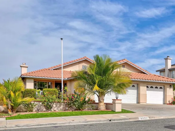 9380 Francis Dr, Spring Valley, CA 91977