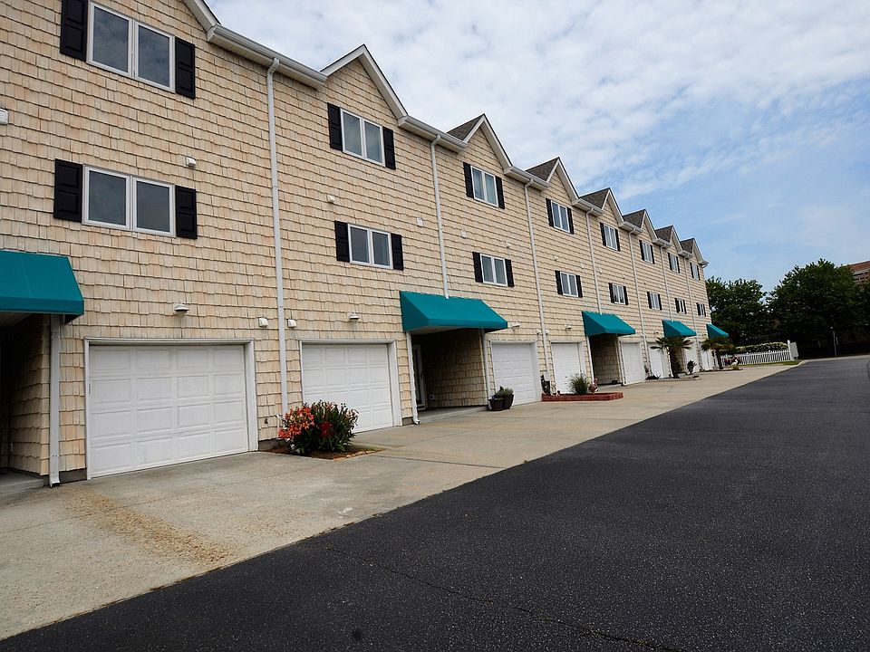 1st image of 3214 Shore Dr