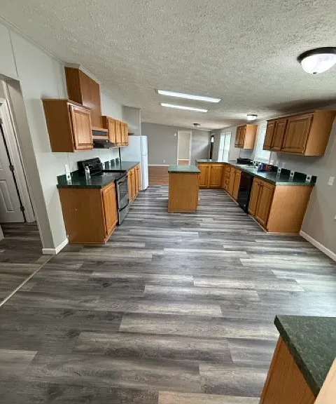 2273 Main St — Photo 7