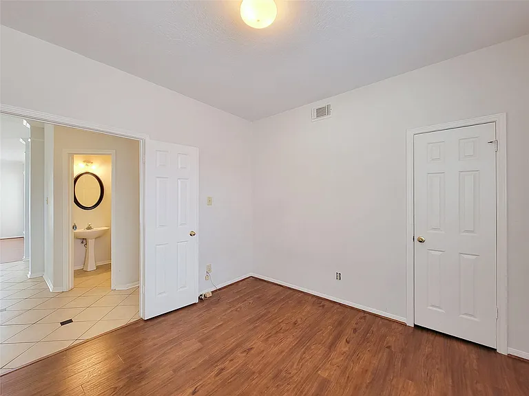 17403 Canyon Knoll Dr — Photo 22