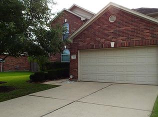 2701 Shadow Bay Dr, Pearland, TX 77584