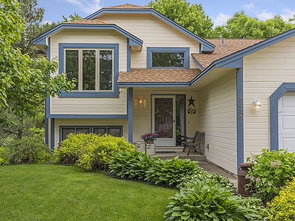 2nd image of 3420 Placer Ave