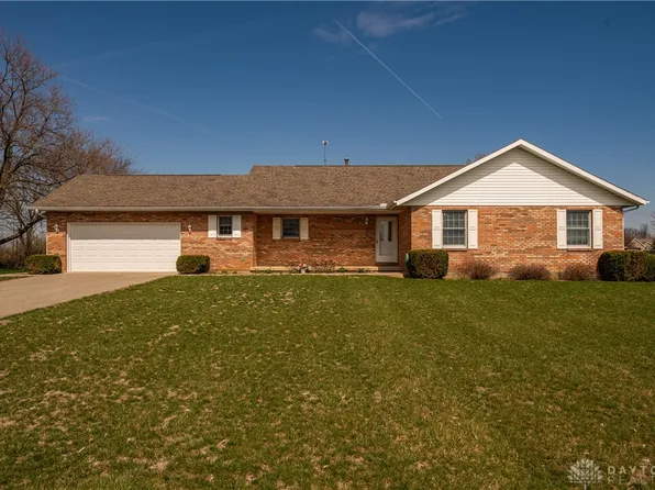 6284 Zachary Ave, Springfield, OH 45502