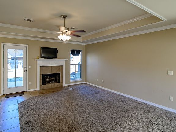 4th image of 519 Amberwood Dr