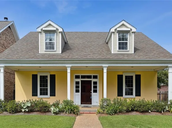 5320 Cocos Plumosas Dr, Kenner, LA 70065