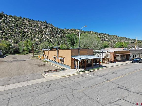 4th image of 501 Central Avenue