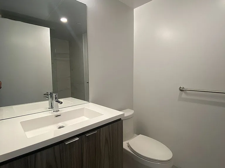 55 Cooper St #4206 — Photo 13