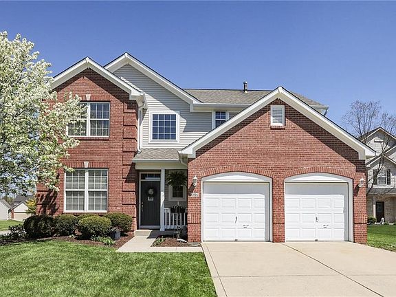 4th image of 6816 Woodford Ln