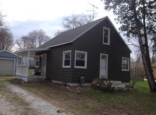 709 W Roe St, Buchanan, MI 49107