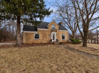 540 Crystal LANE, Elm Grove, WI 53122