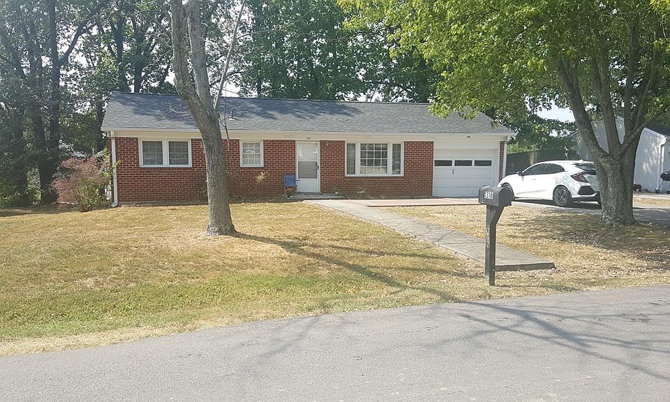 2nd image of 1318 Woodland Ave