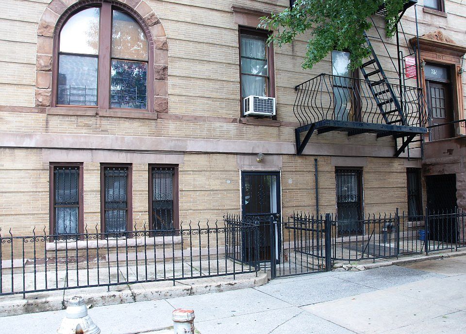 1st image of 615 Lincoln Pl APT 1b