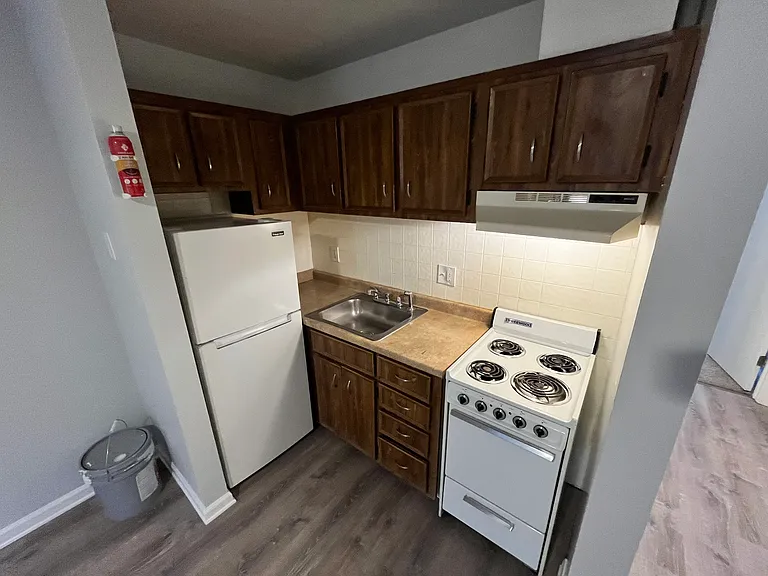 1702 N King St #2 — Photo 3