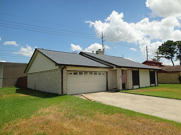 2nd image of 2810 Beltwood Dr