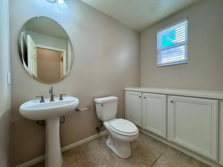 30906 Crystalaire Dr — Photo 22
