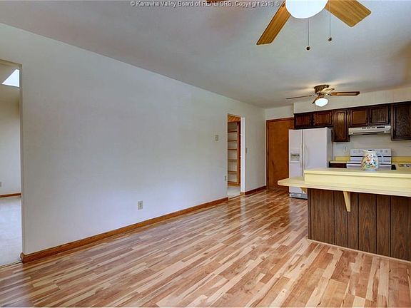 2nd image of 32 White Rock Dr