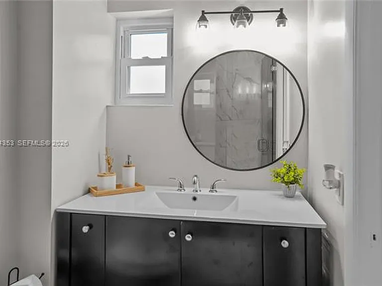 9015 SW 96th Ave #Townhouse 1 — Photo 18