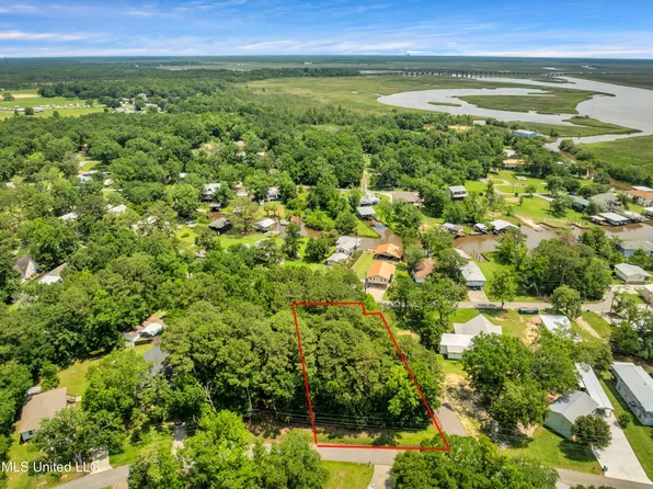 0 Saint Ann St, Gautier, MS 39553