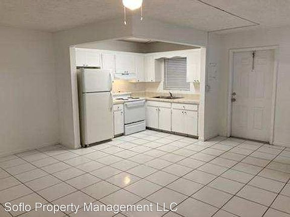 5th image of 5831 SW 36th Ct #103