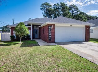 2088 Shadow Lake Dr, Gulf Breeze, FL 32563