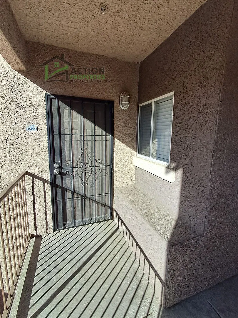 10001 Woodcreek Oaks Blvd — Photo 2