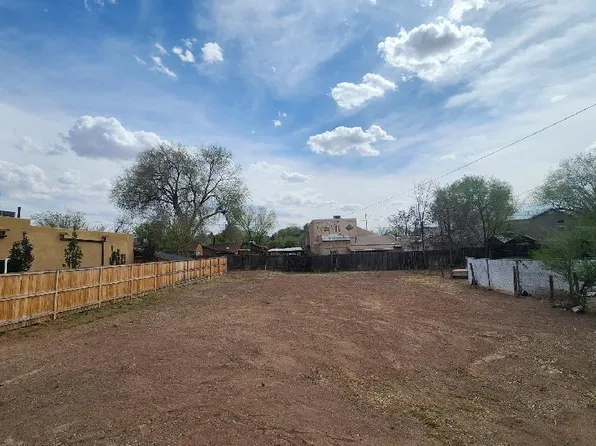 1108 Mildred Ave NW, Albuquerque, NM 87107