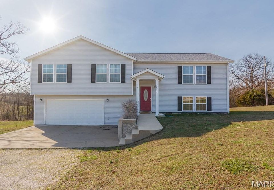 1st image of 26947 Savery Ln