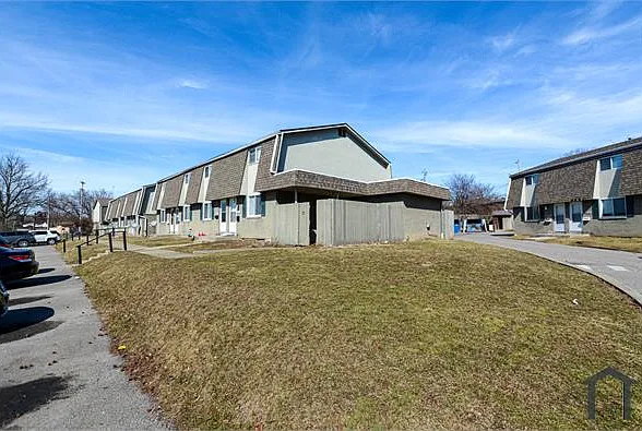 2 bed, 1150 sqft, $1,200 — Photo 2