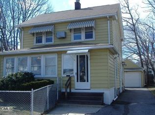 235 Oakland St, Stratford, CT 06615