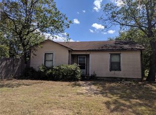 211 W Travis St, Gordon, TX 76453