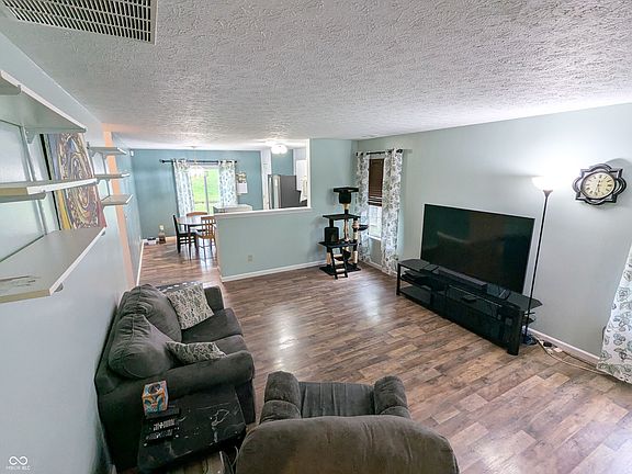 4th image of 11403 Fairweather Pl