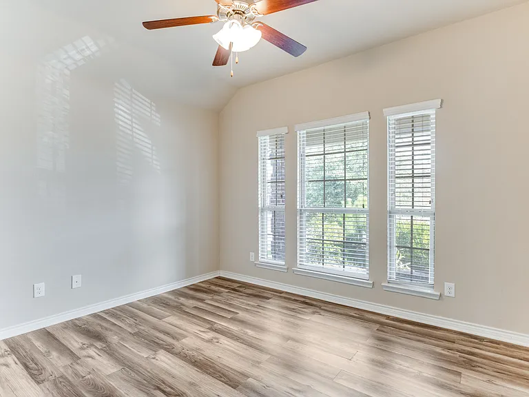 10017 Levelland Pl — Photo 10