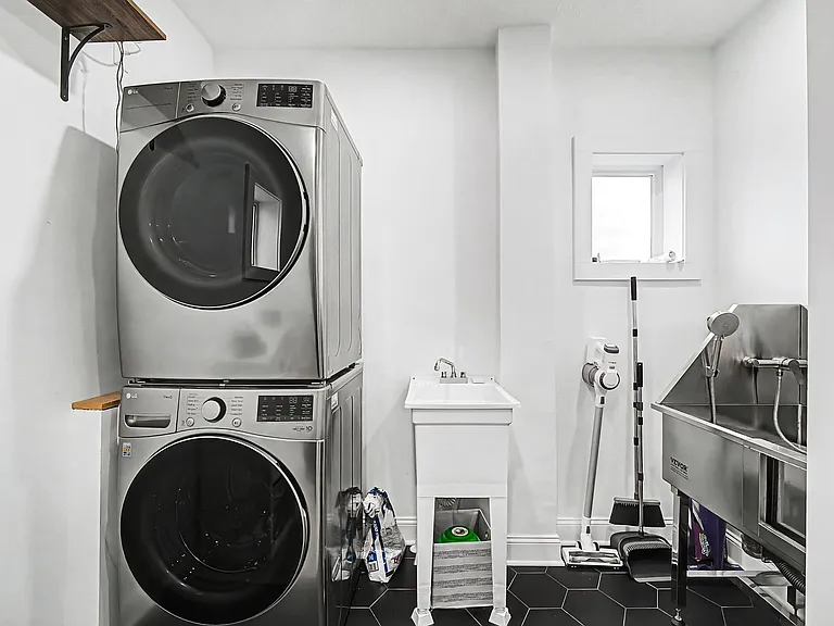 Laundry Room Cabinet