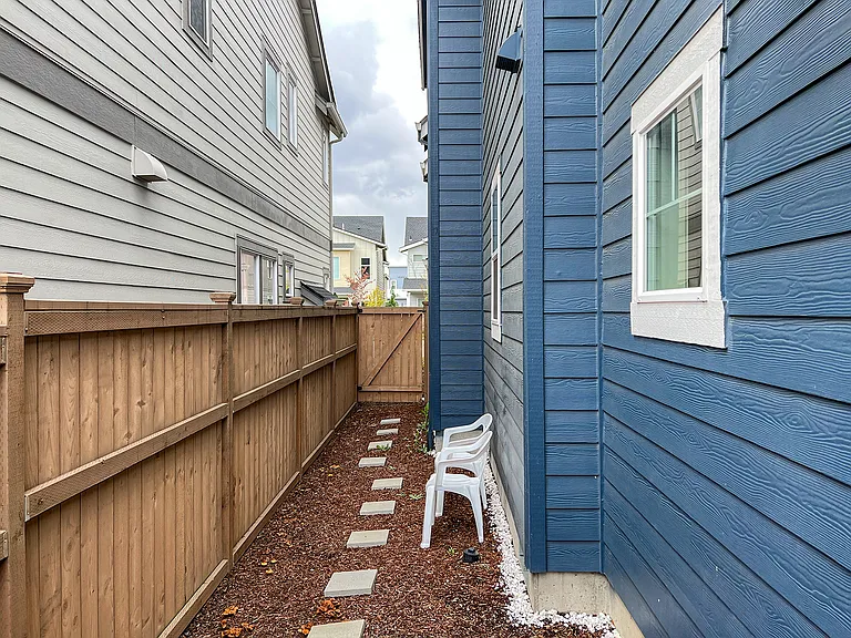 3538 SE Reed Dr — Photo 33