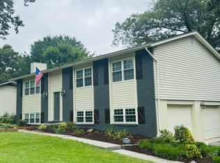 11928 W Kings Gate Rd, Knoxville, TN 37934