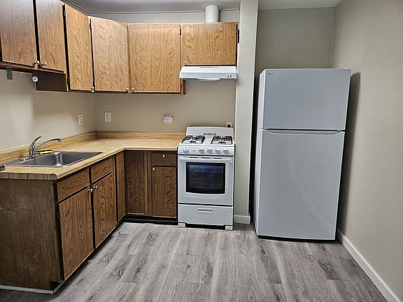 2nd image of 48 Wakefield Ave #2