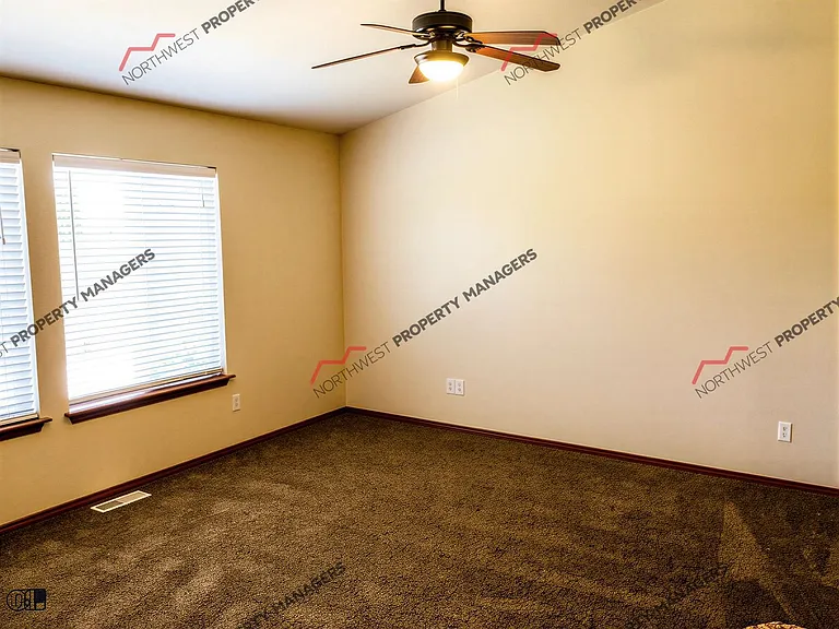 148 Wind River Dr — Photo 8