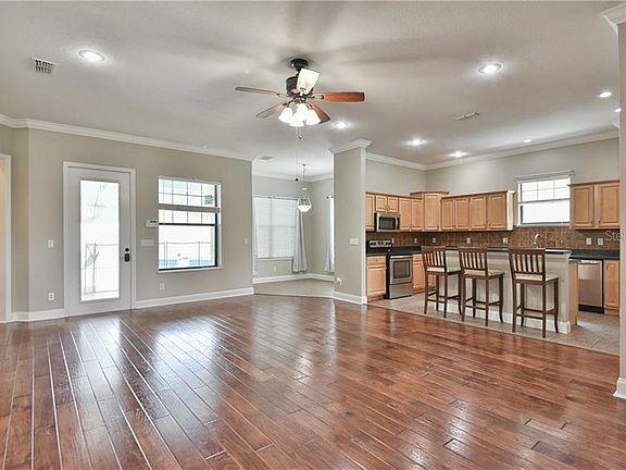 5th image of 2729 SE 48th Ave