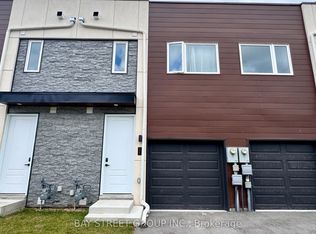 5921 Bentley Cmn, Niagara Falls, ON L2G 2B2