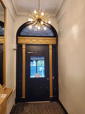 Rented by Addison Property Group | media 2