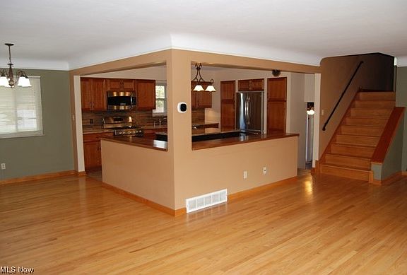 2nd image of 13664 Pineview Ct