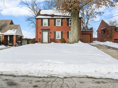49 Pocono Dr, Pittsburgh, PA, 15220