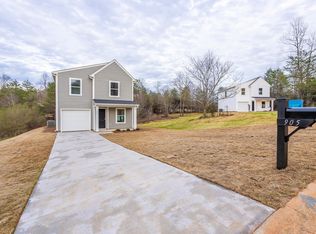 905 Helm Ct, Greenville, SC 29617