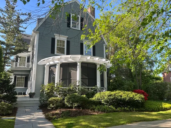 285 Clinton Rd, Brookline, MA 02445