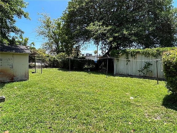 3rd image of 2218 NW 51 Terrace